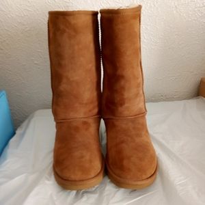NEW UGG Boots